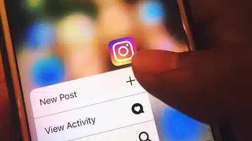 Como Vincular uma Conta Comercial do Instagram ao Facebook